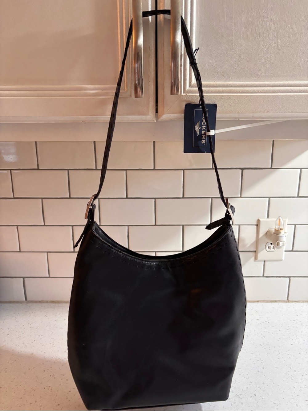 Black Women’s Shoulder Bag - dockers leather